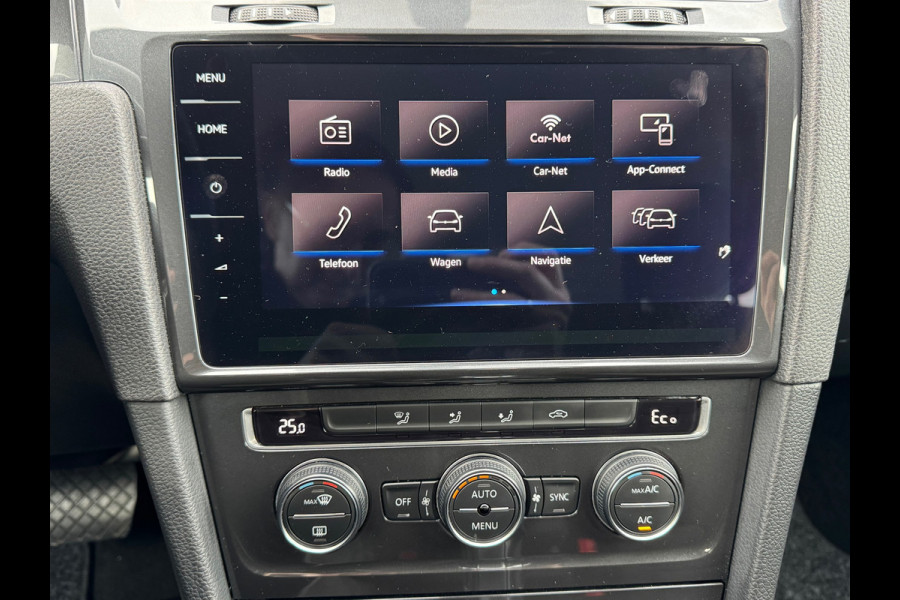 Volkswagen e-Golf * Navigatie * Camera * Led * Allseason banden *