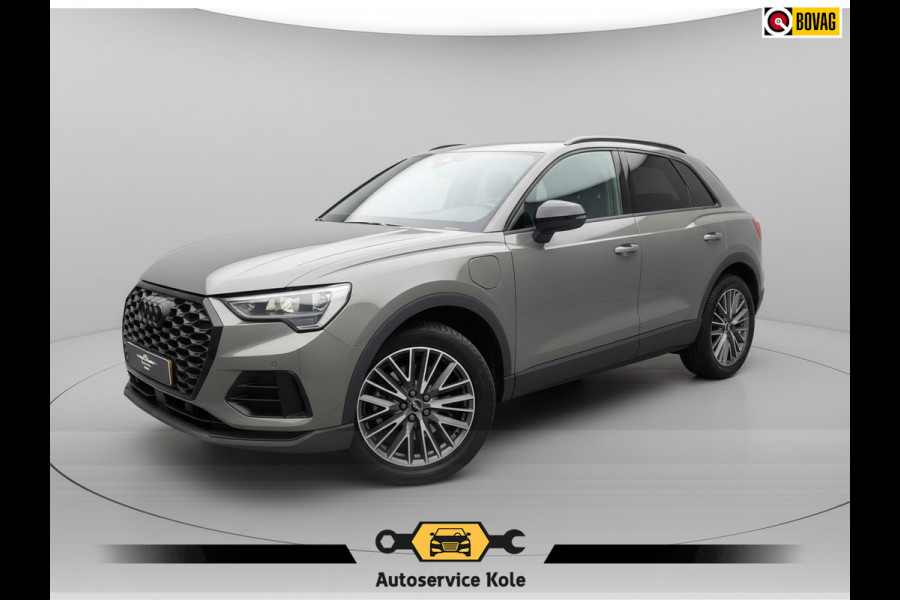 Audi Q3 45 TFSI e S-Line Edition * Navigatie * Stoelverwarming * Side Assist * Adaptieve Cruise Control *
