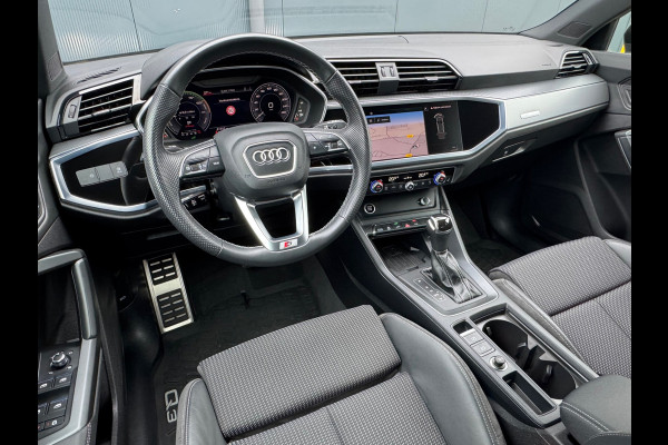Audi Q3 45 TFSI e S-Line Edition * Navigatie * Stoelverwarming * Side Assist * Adaptieve Cruise Control *