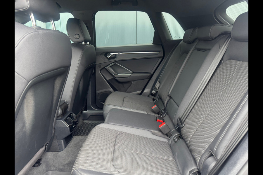 Audi Q3 45 TFSI e S-Line Edition * Navigatie * Stoelverwarming * Side Assist * Adaptieve Cruise Control *