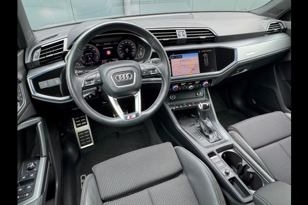 Audi Q3 45 TFSI e S-Line Edition * Navigatie * Stoelverwarming * Side Assist * Adaptieve Cruise Control *
