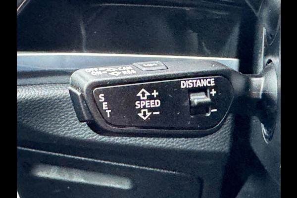Audi Q3 45 TFSI e S-Line Edition * Navigatie * Stoelverwarming * Side Assist * Adaptieve Cruise Control *