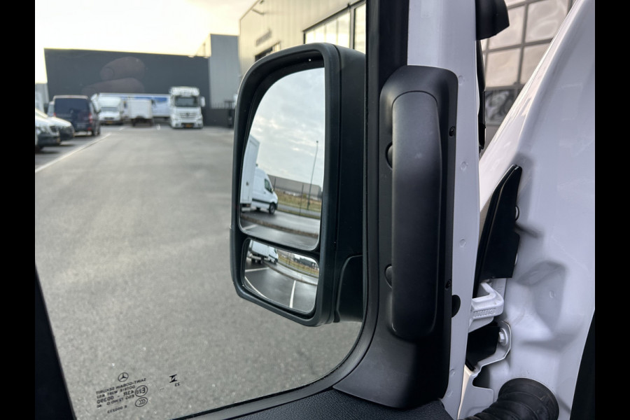 Mercedes-Benz Sprinter 317 CDI L2 H2 Automaat / 360 Camera / MBUX / Navigatie / Cruise control / Airco / 270 Graden achterdeuren