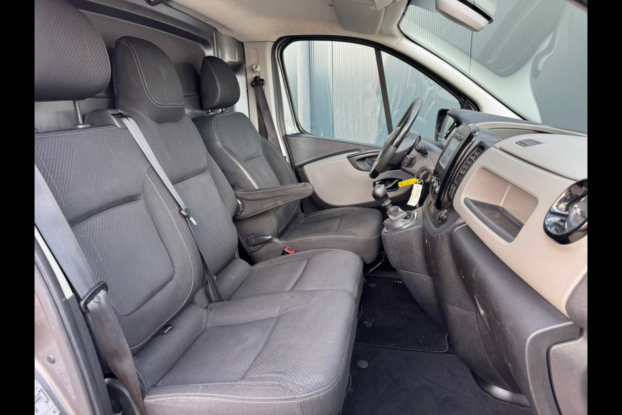 Nissan NV300 1.6 dCi 125 L2H1 * Cruise * PDC * Trekhaak *