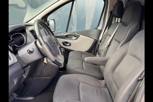 Renault Trafic 1.6 dCi T29 L2H1 (Nissan NV300) * Cruise Control * Parkeersensoren * Trekhaak *