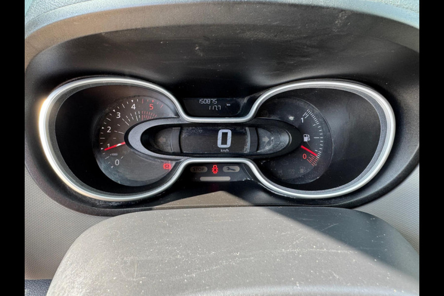 Renault Trafic 1.6 dCi T29 L2H1 (Nissan NV300) * Cruise Control * Parkeersensoren * Trekhaak *