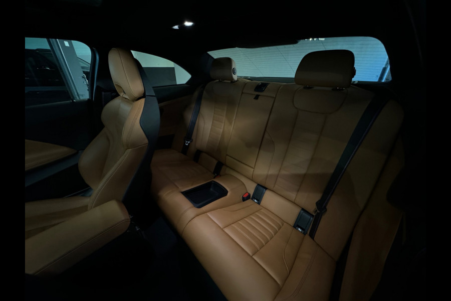 BMW 2 Serie Coupé M240i xDrive Pano|Memory|HuD|Harman Kardon