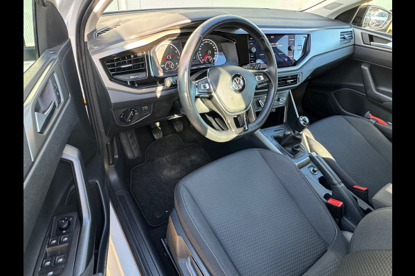Volkswagen Polo 1.0 TSI Comfortline * Carplay * Adaptieve Cruise Control * Airco * Lichtsensor