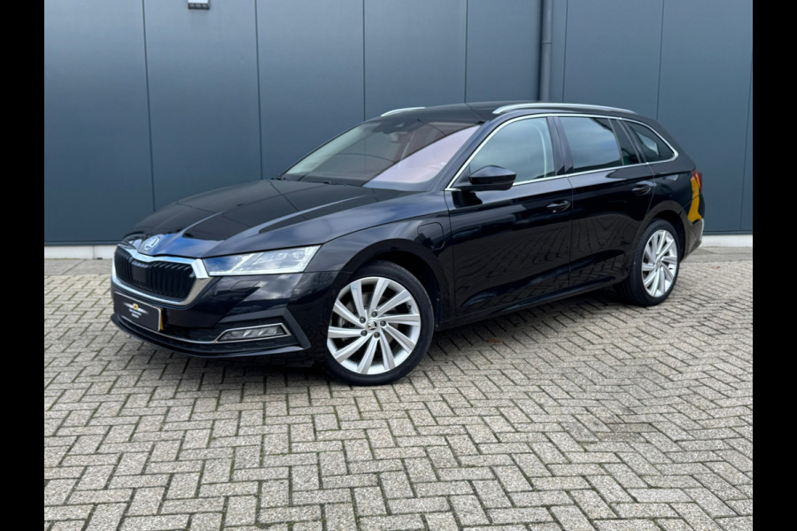 Škoda Octavia Combi 1.4 TSI iV PHEV * Panorama * Stoelventilatie * 2x Memory * Head-up Display *