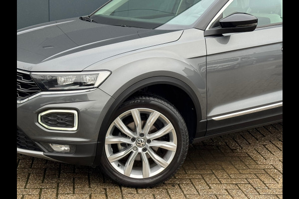 Volkswagen T-Roc 1.5 TSI Automaat Sport * Virtual Cockpit * Carplay * Full Led * Adaptieve Cruise *