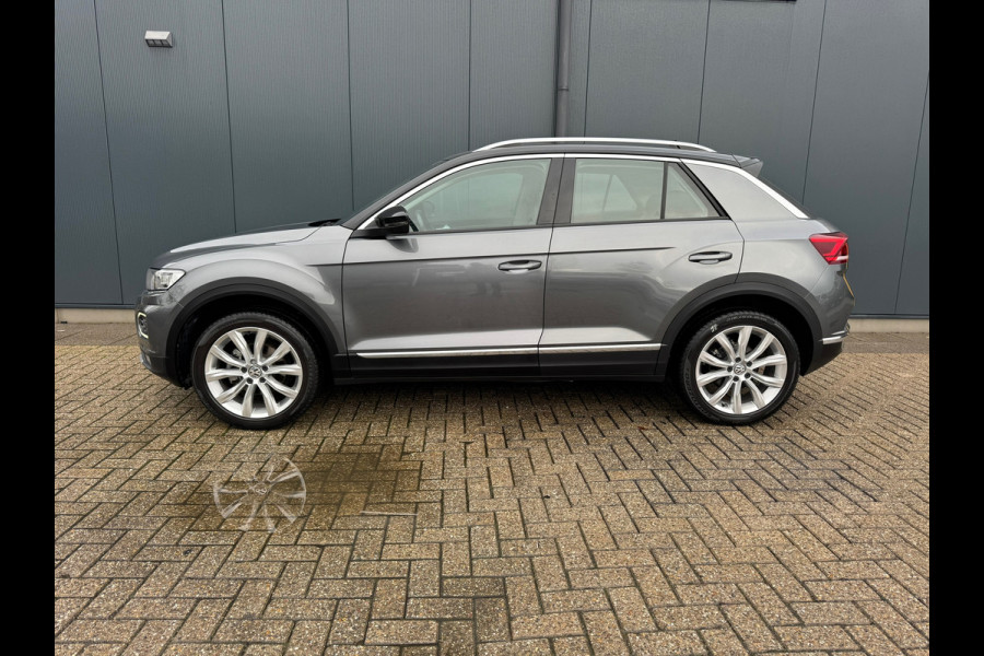Volkswagen T-Roc 1.5 TSI Automaat Sport * Virtual Cockpit * Carplay * Full Led * Adaptieve Cruise *
