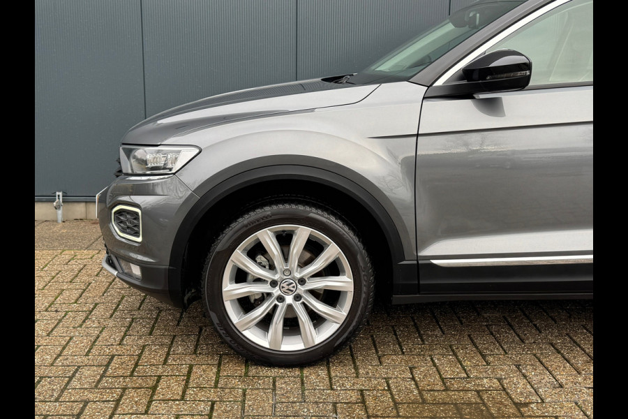 Volkswagen T-Roc 1.5 TSI Automaat Sport * Virtual Cockpit * Carplay * Full Led * Adaptieve Cruise *