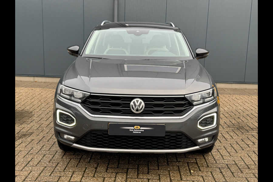 Volkswagen T-Roc 1.5 TSI Automaat Sport * Virtual Cockpit * Carplay * Full Led * Adaptieve Cruise *