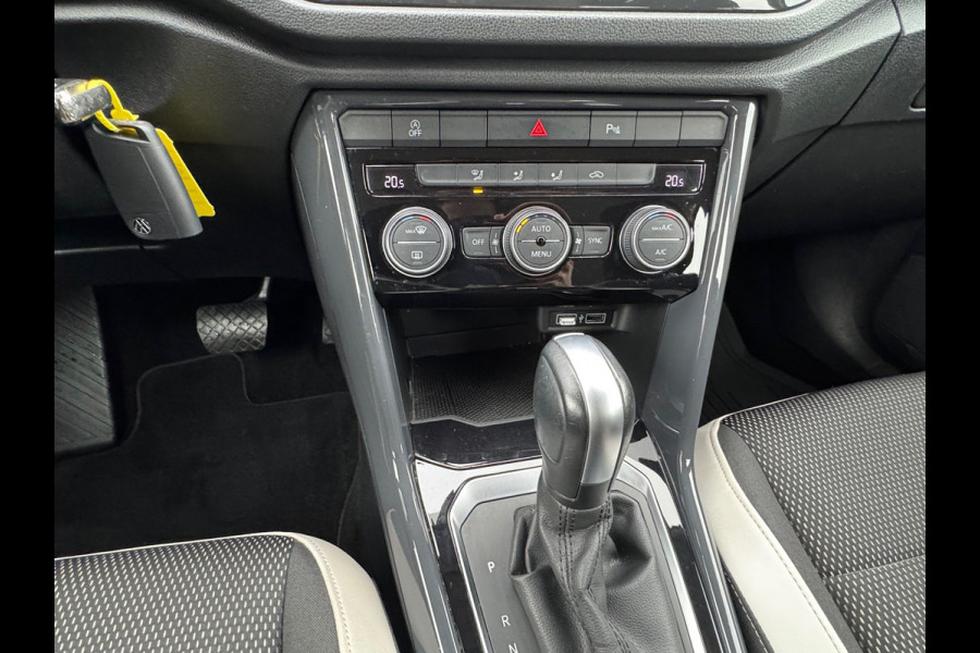 Volkswagen T-Roc 1.5 TSI Automaat Sport * Virtual Cockpit * Carplay * Full Led * Adaptieve Cruise *