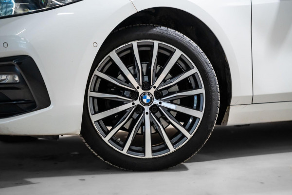 BMW 1-serie 116d Corporate Executive LED AUT NAVI