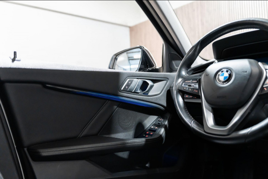 BMW 1-serie 116d Corporate Executive LED AUT NAVI