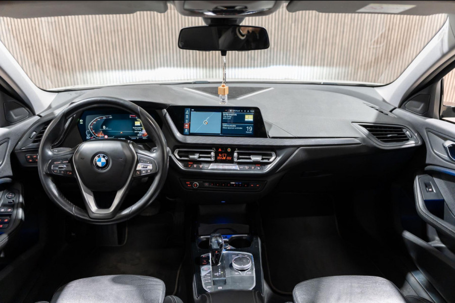 BMW 1-serie 116d Corporate Executive LED AUT NAVI