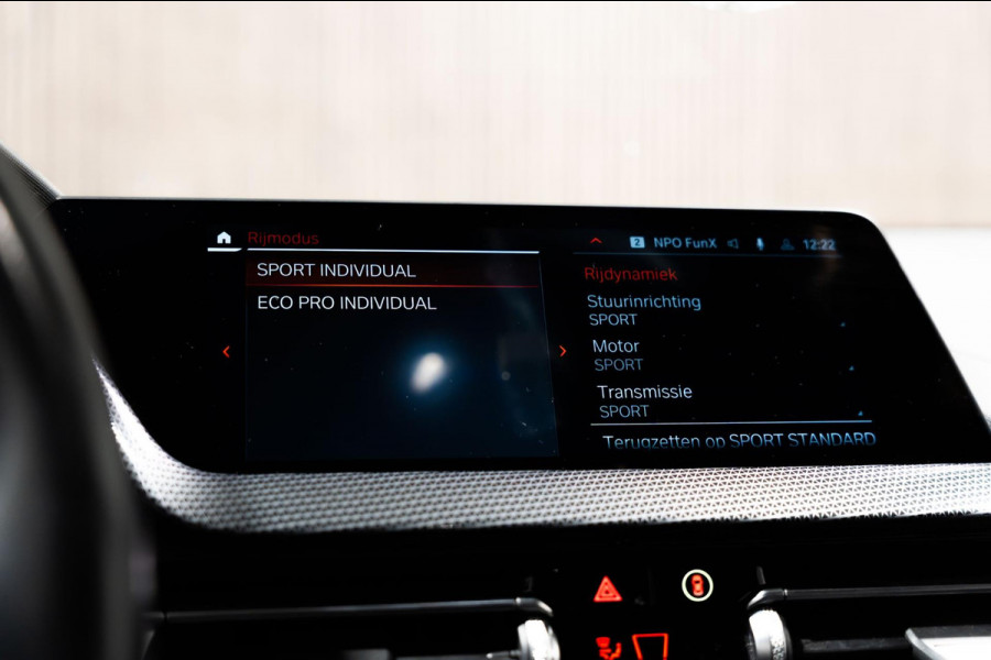 BMW 1-serie 116d Corporate Executive LED AUT NAVI