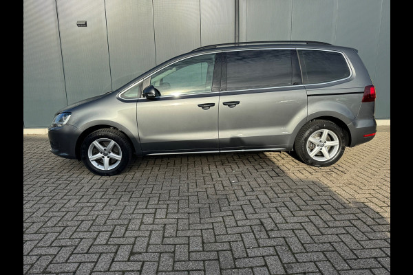 Volkswagen Sharan 1.4 TSI Automaat 7 Pers. * Carplay * Stoelverwarming * Cruise Control *