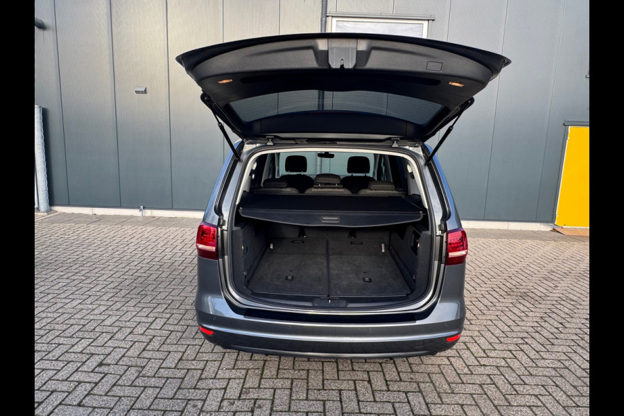 Volkswagen Sharan 1.4 TSI Automaat 7 Pers. * Carplay * Stoelverwarming * Cruise Control *