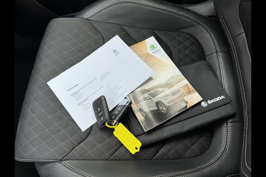 Škoda Kodiaq 1.5 TSI Automaat Business Edition 7 persoons * Trekhaak * Camera * Led * Navigatie *