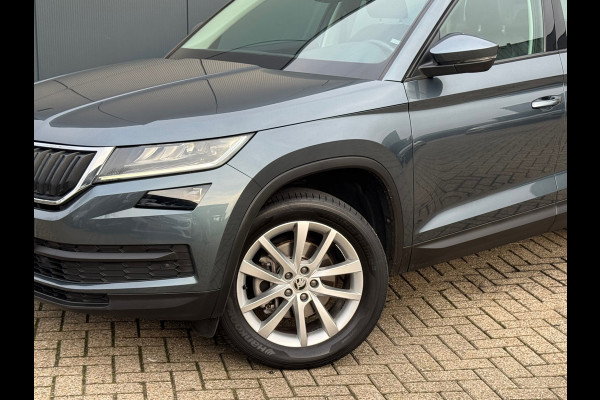Škoda Kodiaq 1.5 TSI Automaat Business Edition 7 persoons * Trekhaak * Camera * Led * Navigatie *