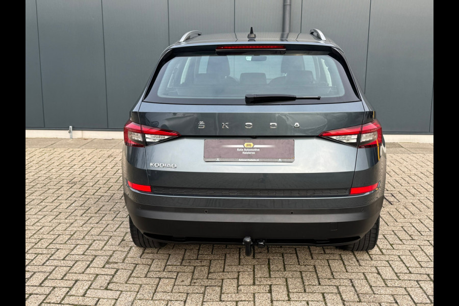 Škoda Kodiaq 1.5 TSI Automaat Business Edition 7 persoons * Trekhaak * Camera * Led * Navigatie *