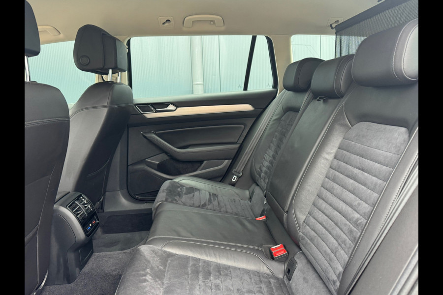 Volkswagen Passat Variant 1.4 TSI Automaat Highline * Trekhaak * Camera * Stoelverwarming * Adaptieve Cruise Control *