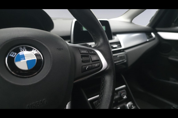 BMW 2 Serie Active Tourer 218i Executive | Panorama | Navigatie | Leder | Cruise