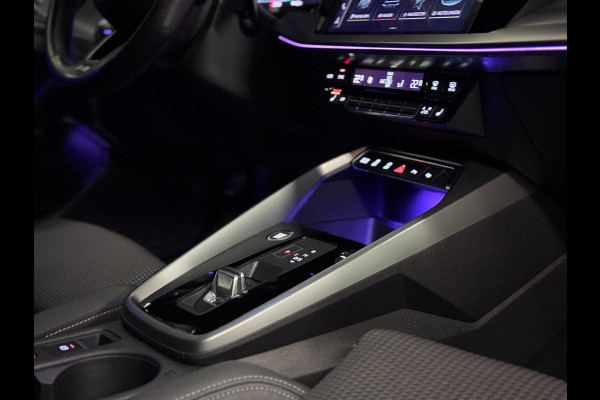 Audi A3 Sportback 35 TFSI 3X S-LINE | PANO | VIRTUAL | SFEERVERL. | KEYLESS