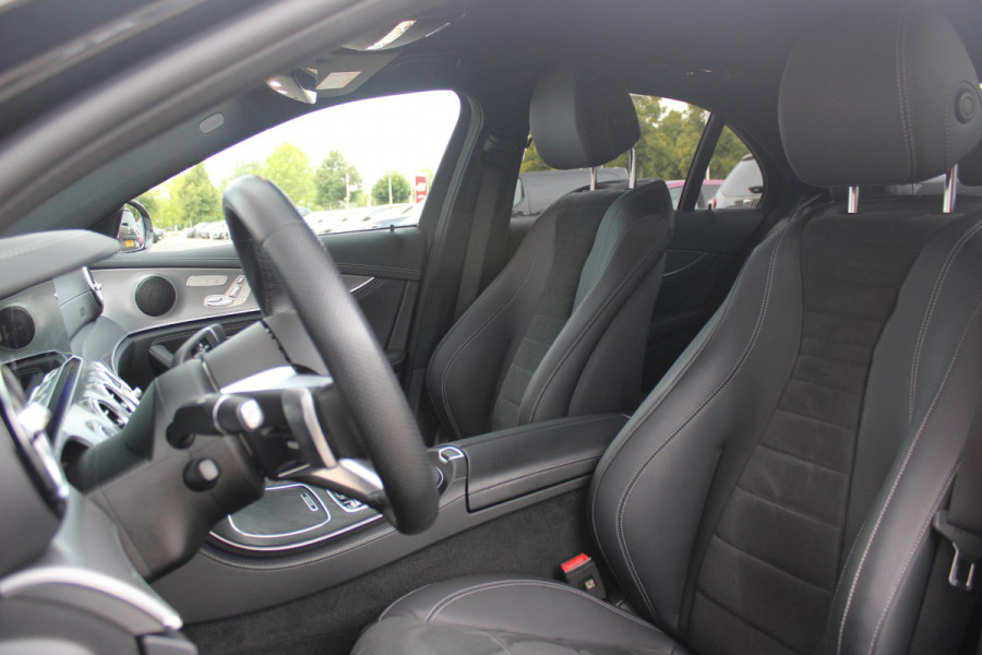 Mercedes-Benz E-Klasse 300e 320PK BUSINESS SOLUTION AMG NIGHT EDITION | MULTISPAAKS AMG VELGEN | 360° CAMERA | | TREKHAAK | MULTIBEAM MATRIX LED KOPLAMPEN | LED ACHTERLICHTEN | ELEKTRISCH VERSTELBARE VOORSTOELEN MET GEHEUGEN FUNCTIE |  ALCANTARA / KUNSTLEDEREN BEKLEDING | VOORSTOELEN VERWARMBAAR | FULL MAP MBUX AUGMENTED REALITY NAVIGATIE | VERKEERSLICHTWEERGAVE | APPLE CARPLAY / ANDROID AUTO | SFEERVERLICHTING | ELEKTRONIC CLIMATE CONTROL |