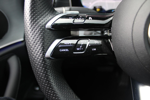 Mercedes-Benz E-Klasse 300e 320PK BUSINESS SOLUTION AMG NIGHT EDITION | MULTISPAAKS AMG VELGEN | 360° CAMERA | | TREKHAAK | MULTIBEAM MATRIX LED KOPLAMPEN | LED ACHTERLICHTEN | ELEKTRISCH VERSTELBARE VOORSTOELEN MET GEHEUGEN FUNCTIE |  ALCANTARA / KUNSTLEDEREN BEKLEDING | VOORSTOELEN VERWARMBAAR | FULL MAP MBUX AUGMENTED REALITY NAVIGATIE | VERKEERSLICHTWEERGAVE | APPLE CARPLAY / ANDROID AUTO | SFEERVERLICHTING | ELEKTRONIC CLIMATE CONTROL |