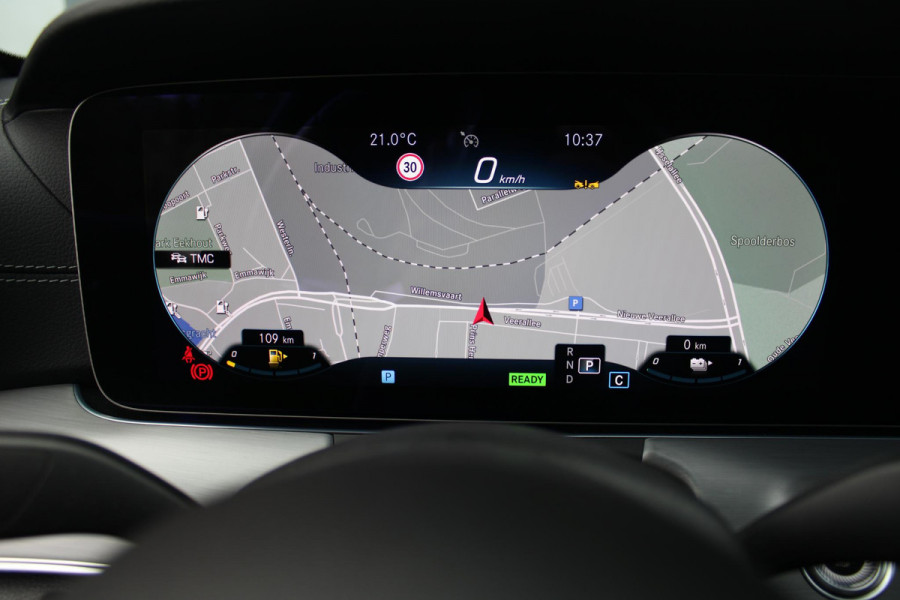 Mercedes-Benz E-Klasse 300e 320PK BUSINESS SOLUTION AMG NIGHT EDITION | MULTISPAAKS AMG VELGEN | 360° CAMERA | | TREKHAAK | MULTIBEAM MATRIX LED KOPLAMPEN | LED ACHTERLICHTEN | ELEKTRISCH VERSTELBARE VOORSTOELEN MET GEHEUGEN FUNCTIE |  ALCANTARA / KUNSTLEDEREN BEKLEDING | VOORSTOELEN VERWARMBAAR | FULL MAP MBUX AUGMENTED REALITY NAVIGATIE | VERKEERSLICHTWEERGAVE | APPLE CARPLAY / ANDROID AUTO | SFEERVERLICHTING | ELEKTRONIC CLIMATE CONTROL |