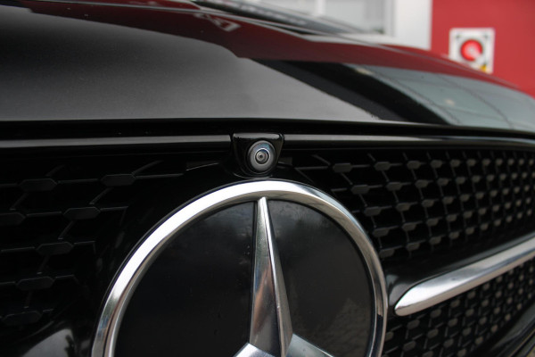 Mercedes-Benz E-Klasse 300e 320PK BUSINESS SOLUTION AMG NIGHT EDITION | MULTISPAAKS AMG VELGEN | 360° CAMERA | | TREKHAAK | MULTIBEAM MATRIX LED KOPLAMPEN | LED ACHTERLICHTEN | ELEKTRISCH VERSTELBARE VOORSTOELEN MET GEHEUGEN FUNCTIE |  ALCANTARA / KUNSTLEDEREN BEKLEDING | VOORSTOELEN VERWARMBAAR | FULL MAP MBUX AUGMENTED REALITY NAVIGATIE | VERKEERSLICHTWEERGAVE | APPLE CARPLAY / ANDROID AUTO | SFEERVERLICHTING | ELEKTRONIC CLIMATE CONTROL |