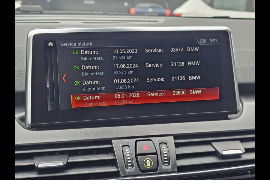 BMW 2 Serie Gran Tourer 218i Business Edition | Automaat | LED | Trekhaak | Stoelverwarming | PDC | Elek. achterklep | HUD | Navi |