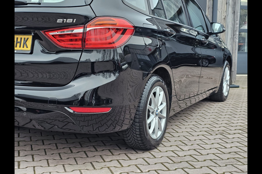 BMW 2 Serie Gran Tourer 218i Business Edition | Automaat | LED | Trekhaak | Stoelverwarming | PDC | Elek. achterklep | HUD | Navi |