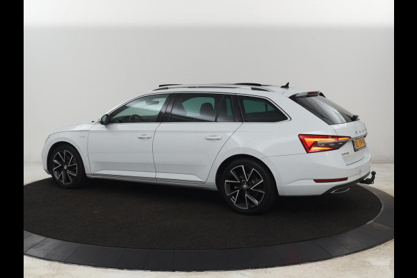Škoda Superb 1.4 TSI iV Laurin & Klement | Panoramadak | Stoelventilatie | Leder | Trekhaak | Canton Sound | Virtual Cockpit | Navigatie | Memory | Achterbankverwarming | Full LED | Keyless | Carplay | PHEV