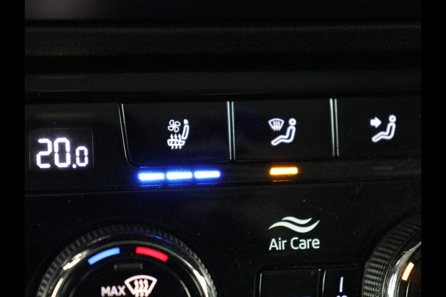 Škoda Superb 1.4 TSI iV Laurin & Klement | Panoramadak | Stoelventilatie | Leder | Trekhaak | Canton Sound | Virtual Cockpit | Navigatie | Memory | Achterbankverwarming | Full LED | Keyless | Carplay | PHEV