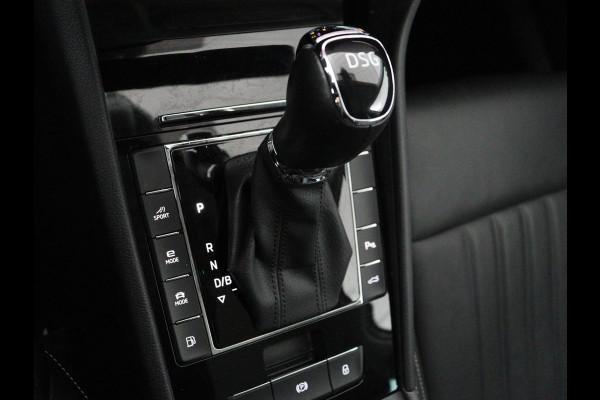 Škoda Superb 1.4 TSI iV Laurin & Klement | Panoramadak | Stoelventilatie | Leder | Trekhaak | Canton Sound | Virtual Cockpit | Navigatie | Memory | Achterbankverwarming | Full LED | Keyless | Carplay | PHEV