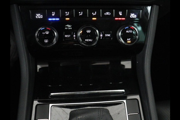 Škoda Superb 1.4 TSI iV Laurin & Klement | Panoramadak | Stoelventilatie | Leder | Trekhaak | Canton Sound | Virtual Cockpit | Navigatie | Memory | Achterbankverwarming | Full LED | Keyless | Carplay | PHEV