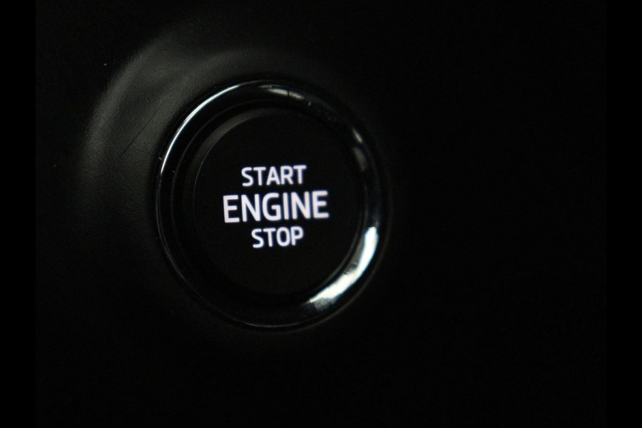 Škoda Superb 1.4 TSI iV Laurin & Klement | Panoramadak | Stoelventilatie | Leder | Trekhaak | Canton Sound | Virtual Cockpit | Navigatie | Memory | Achterbankverwarming | Full LED | Keyless | Carplay | PHEV