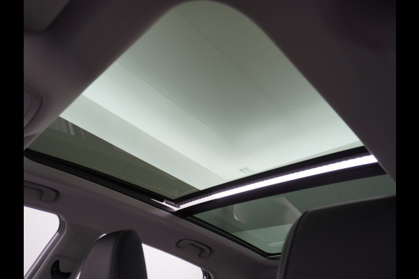 MG ZS AUT. EV Leder Pano-dak Adaptive-Cruise Apple Carplay Android Luxury Navi Camera Airco DAB+ EV45kWh Connected-Services Elec.Stoel+Verwarmd Keyless Lane/Speed Assist Bluetooth Led ESP BAS ASR Botswaarsch.Systeem Bordherkenning Lmv Pdc 3 fase laden