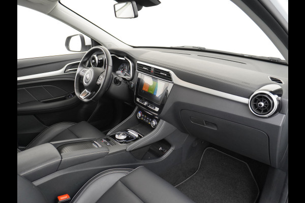 MG ZS AUT. EV Leder Pano-dak Adaptive-Cruise Apple Carplay Android Luxury Navi Camera Airco DAB+ EV45kWh Connected-Services Elec.Stoel+Verwarmd Keyless Lane/Speed Assist Bluetooth Led ESP BAS ASR Botswaarsch.Systeem Bordherkenning Lmv Pdc 3 fase laden