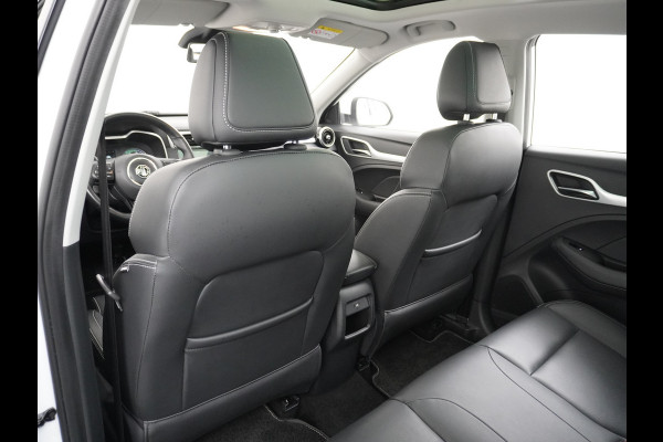 MG ZS AUT. EV Leder Pano-dak Adaptive-Cruise Apple Carplay Android Luxury Navi Camera Airco DAB+ EV45kWh Connected-Services Elec.Stoel+Verwarmd Keyless Lane/Speed Assist Bluetooth Led ESP BAS ASR Botswaarsch.Systeem Bordherkenning Lmv Pdc 3 fase laden