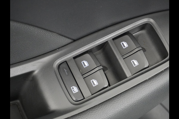 MG ZS AUT. EV Leder Pano-dak Adaptive-Cruise Apple Carplay Android Luxury Navi Camera Airco DAB+ EV45kWh Connected-Services Elec.Stoel+Verwarmd Keyless Lane/Speed Assist Bluetooth Led ESP BAS ASR Botswaarsch.Systeem Bordherkenning Lmv Pdc 3 fase laden