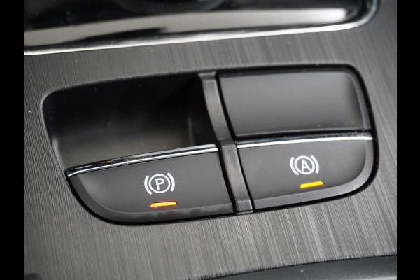 MG ZS AUT. EV Leder Pano-dak Adaptive-Cruise Apple Carplay Android Luxury Navi Camera Airco DAB+ EV45kWh Connected-Services Elec.Stoel+Verwarmd Keyless Lane/Speed Assist Bluetooth Led ESP BAS ASR Botswaarsch.Systeem Bordherkenning Lmv Pdc 3 fase laden