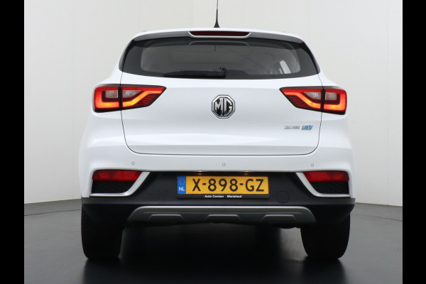 MG ZS AUT. EV Leder Pano-dak Adaptive-Cruise Apple Carplay Android Luxury Navi Camera Airco DAB+ EV45kWh Connected-Services Elec.Stoel+Verwarmd Keyless Lane/Speed Assist Bluetooth Led ESP BAS ASR Botswaarsch.Systeem Bordherkenning Lmv Pdc 3 fase laden