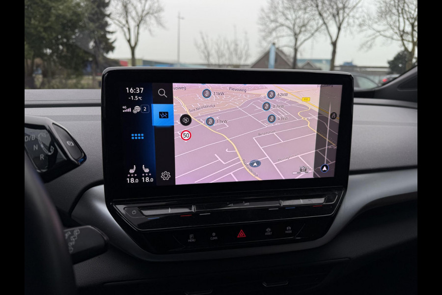 Volkswagen ID.4 Aut. First Max 77 kWh | SoH 91% | Warmtepomp | Trekhaak | Panorama | IQ- Light | 360 Camera |