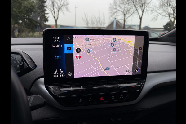 Volkswagen ID.4 Aut. First Max 77 kWh | SoH 91% | Warmtepomp | Trekhaak | Panorama | IQ- Light | 360 Camera |