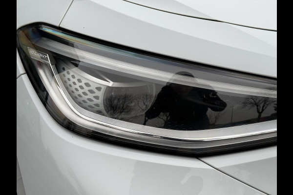 Volkswagen ID.4 Aut. First Max 77 kWh | SoH 91% | Warmtepomp | Trekhaak | Panorama | IQ- Light | 360 Camera |